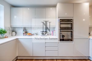 Photo 19- click for photo gallery